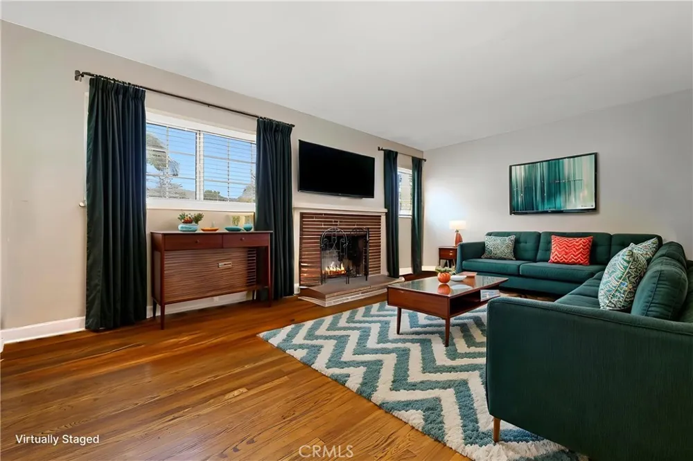 434 E Carroll Glendora, CA 91741