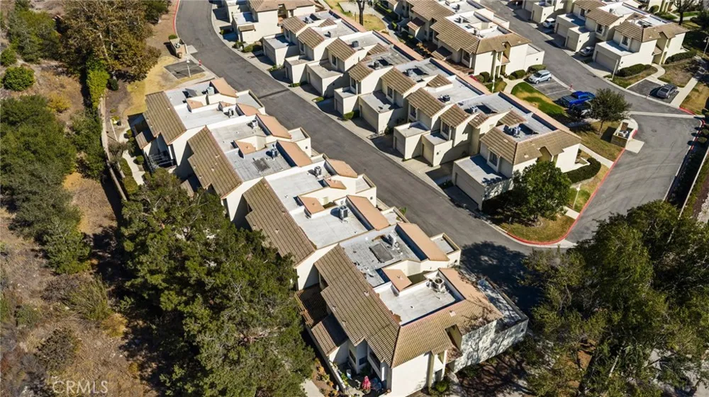 713 Mansfield Drive Claremont, CA 91711