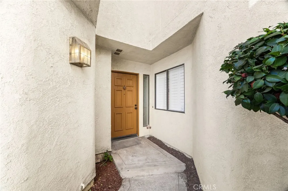 713 Mansfield Drive Claremont, CA 91711