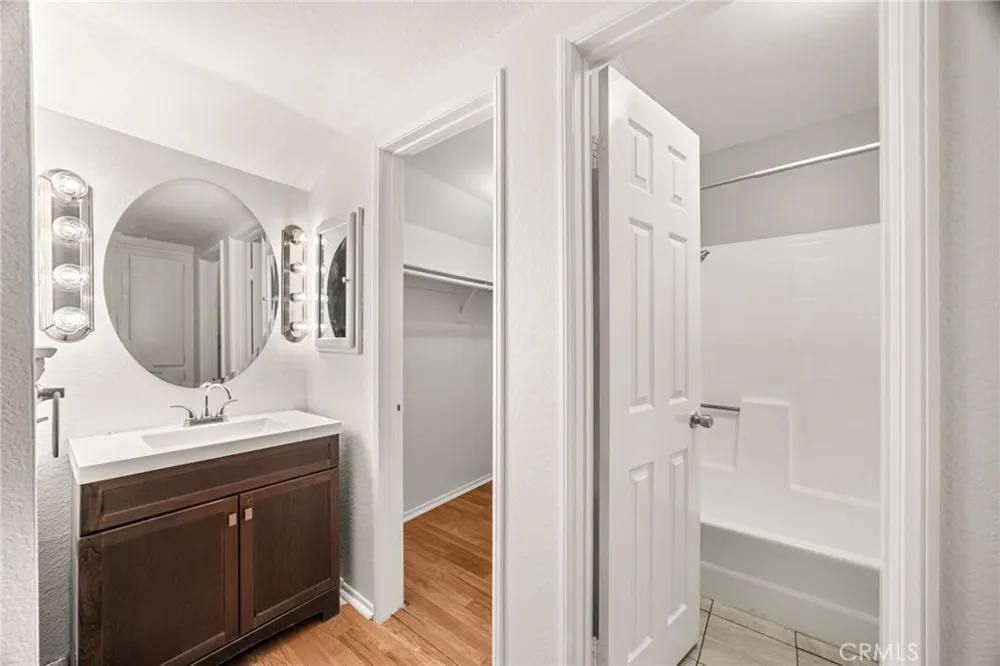 713 Mansfield Drive Claremont, CA 91711