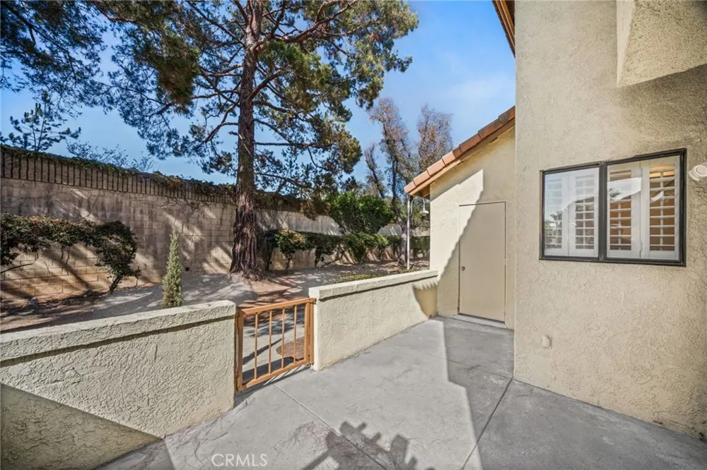 713 Mansfield Drive Claremont, CA 91711