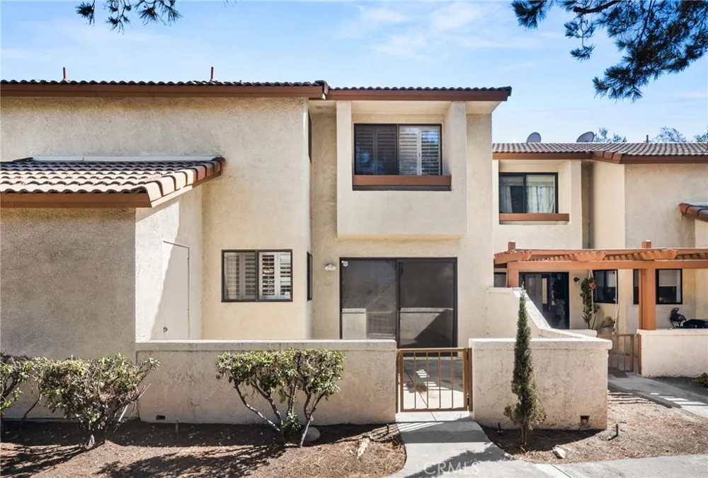 713 Mansfield Drive Claremont, CA 91711