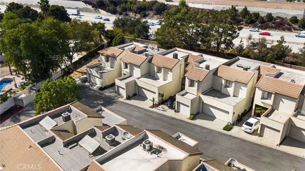 713 Mansfield Drive Claremont, CA 91711