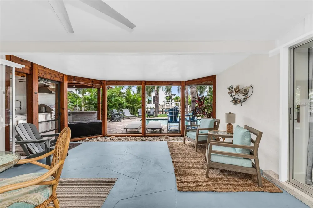 714 NORTON STREET Longboat Key, FL 34228