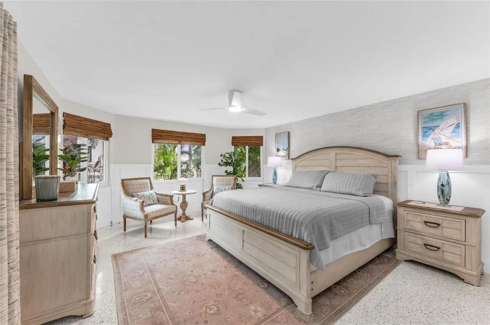 714 NORTON STREET Longboat Key, FL 34228