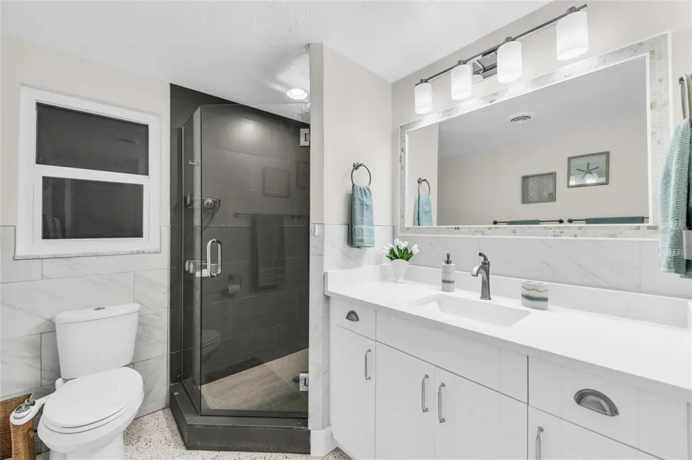 714 NORTON STREET Longboat Key, FL 34228
