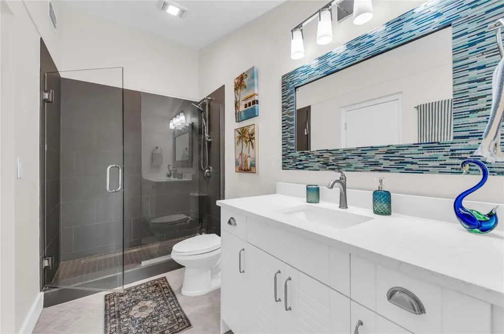 714 NORTON STREET Longboat Key, FL 34228