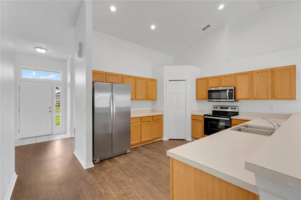 315 COLONY COURT Kissimmee, FL 34758
