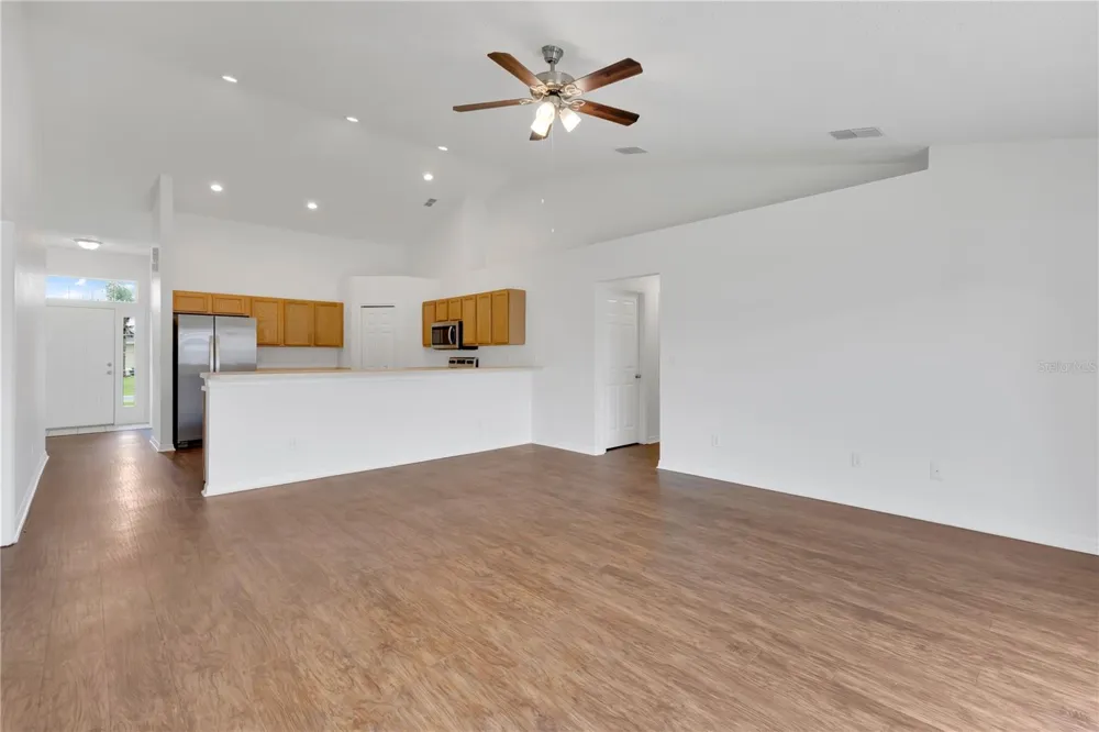 315 COLONY COURT Kissimmee, FL 34758