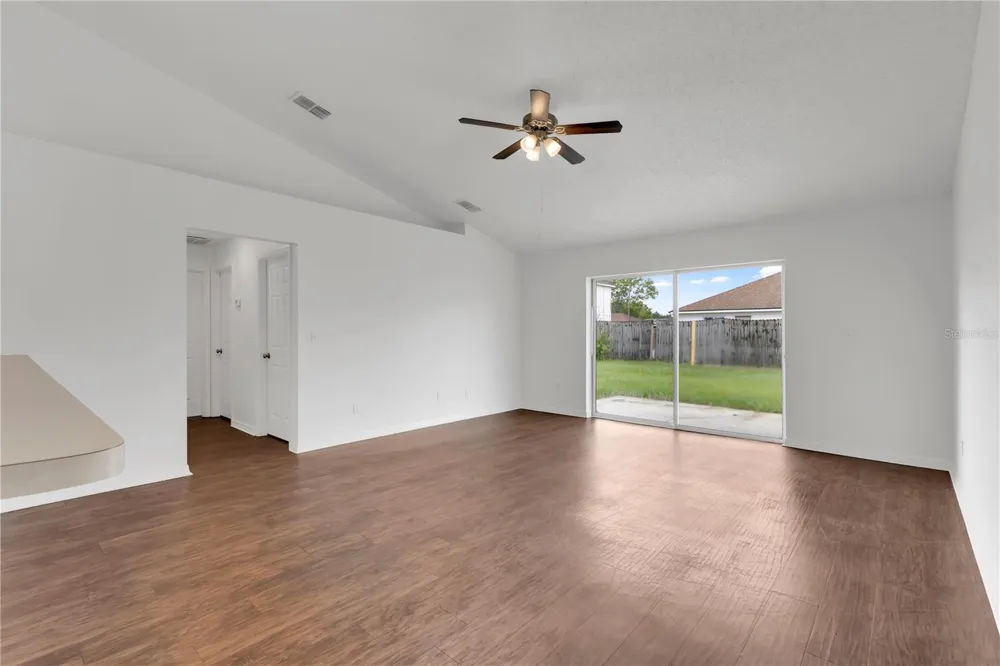 315 COLONY COURT Kissimmee, FL 34758