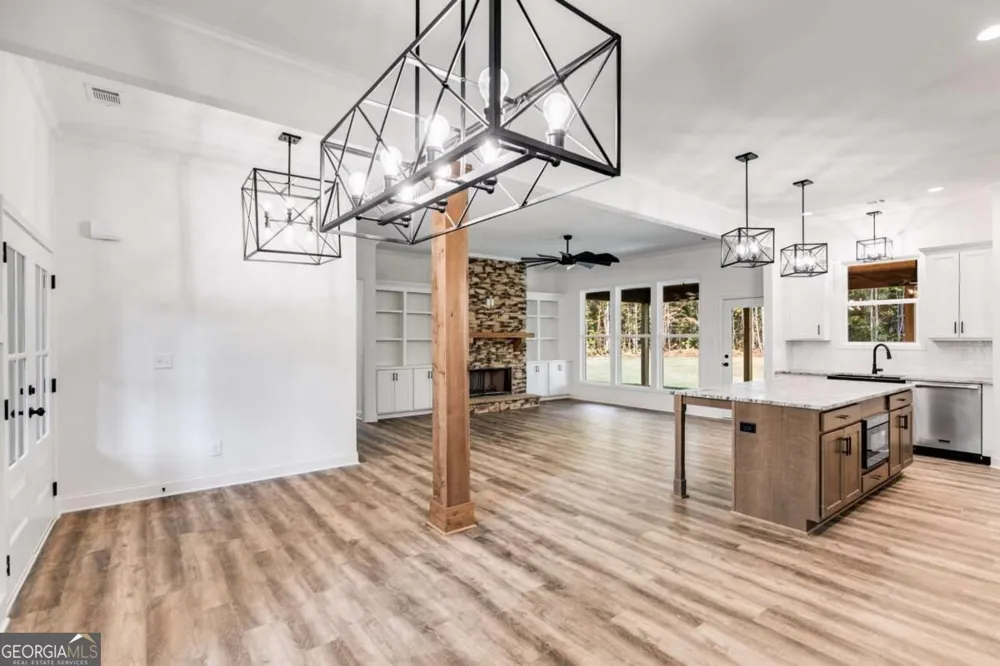 230 Banks Path Dallas, GA 30157