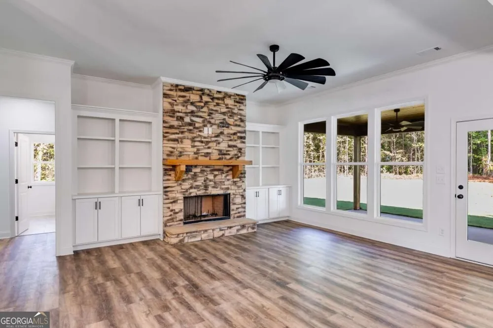 230 Banks Path Dallas, GA 30157