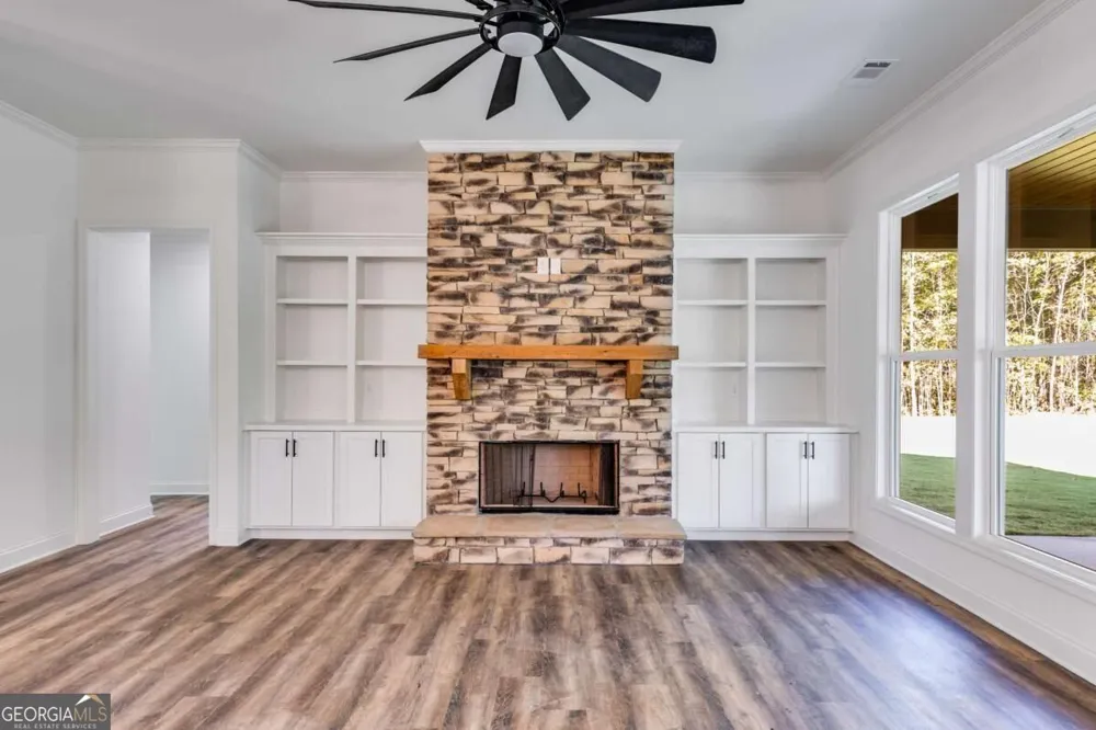 230 Banks Path Dallas, GA 30157