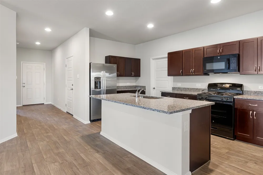 421 Hortus Drive Kyle, TX 78640