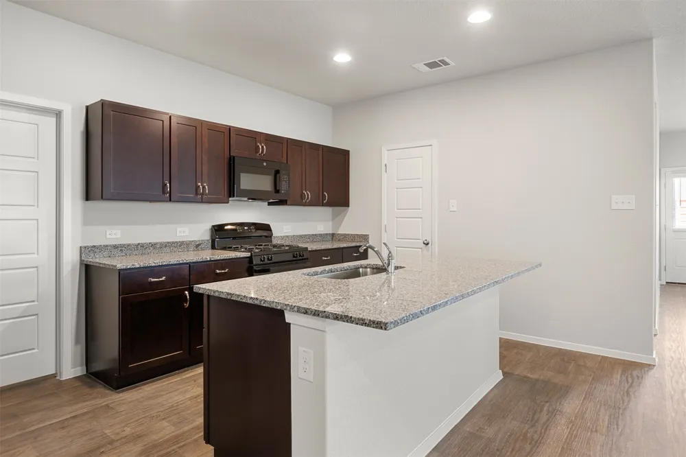 421 Hortus Drive Kyle, TX 78640