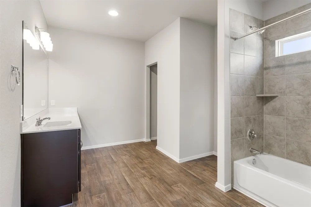 421 Hortus Drive Kyle, TX 78640