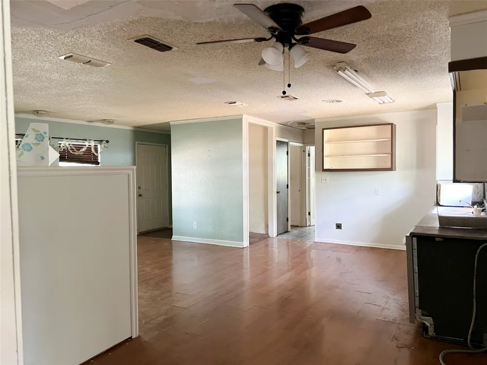 4306 Barnett Drive Wichita Falls, TX 76308