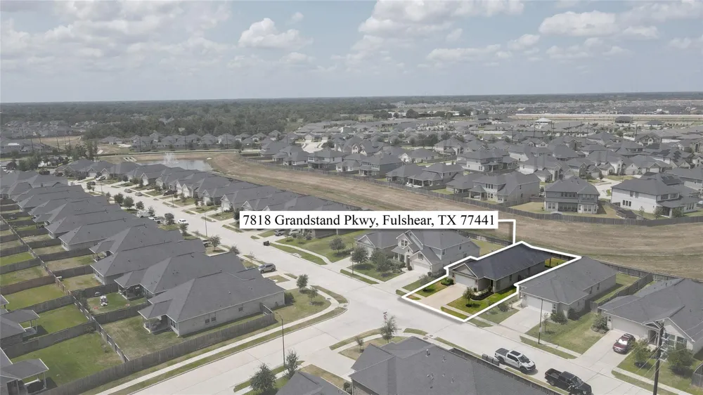 7818 Grandstand Parkway Fulshear, TX 77441