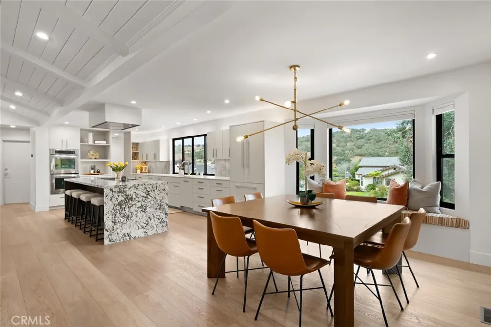 1096 Robin Circle Arroyo Grande, CA 93420