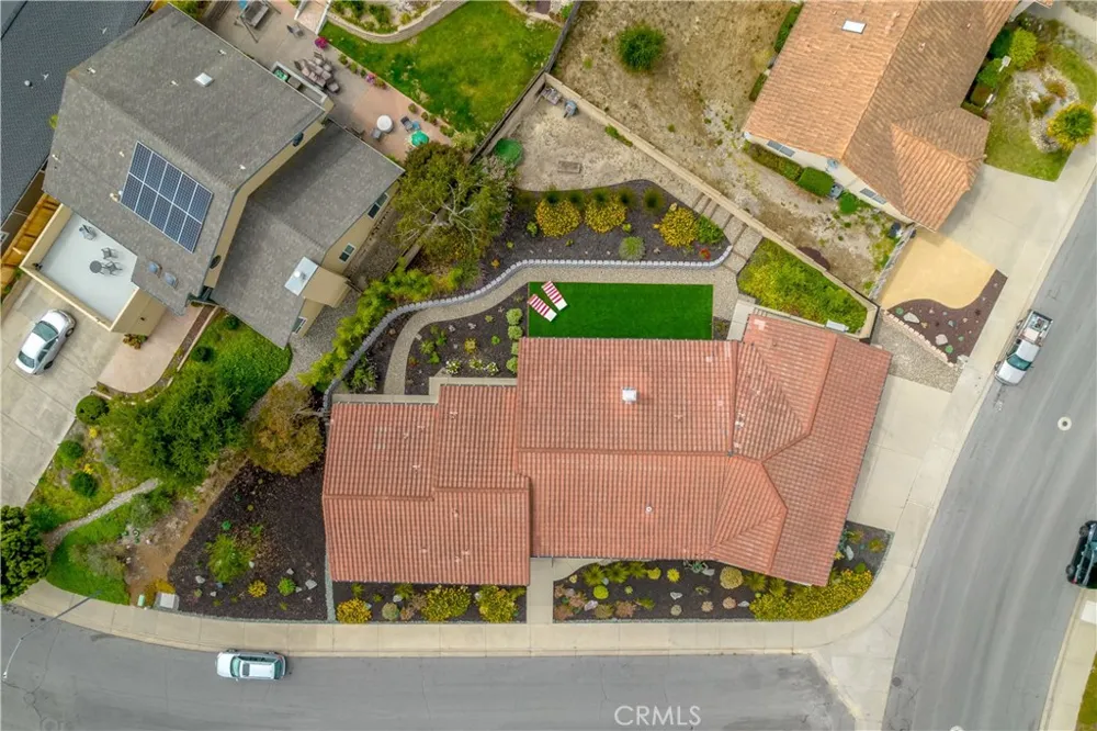 1096 Robin Circle Arroyo Grande, CA 93420