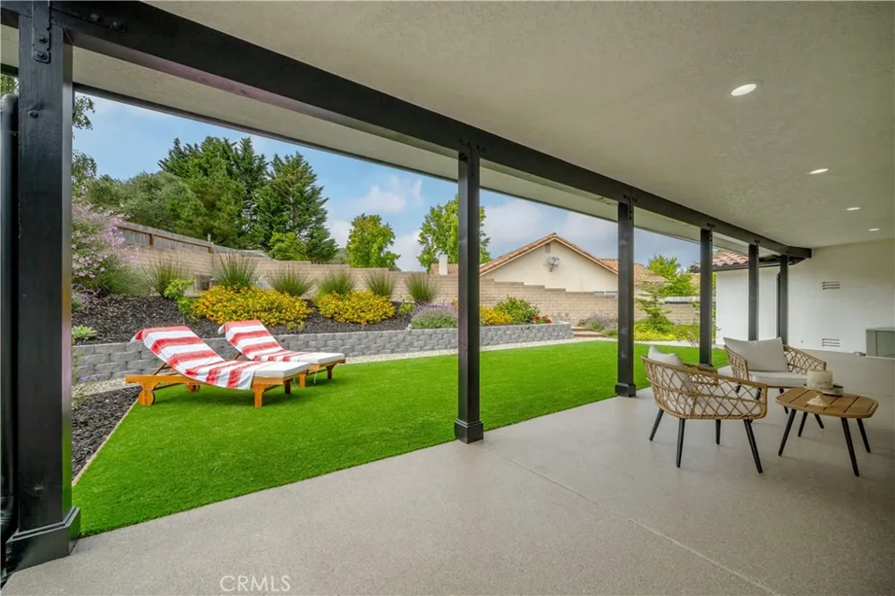 1096 Robin Circle Arroyo Grande, CA 93420