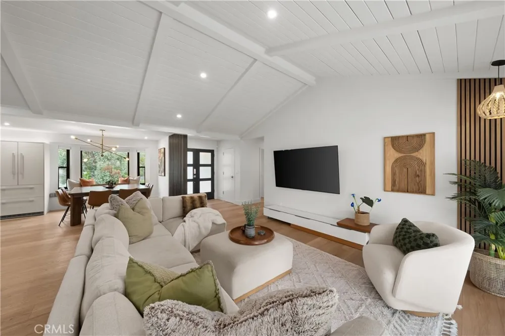 1096 Robin Circle Arroyo Grande, CA 93420