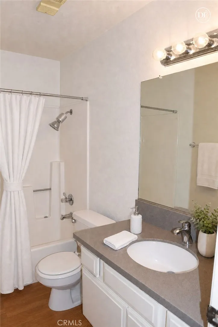 22733 Lakeway Diamond Bar, CA 91765