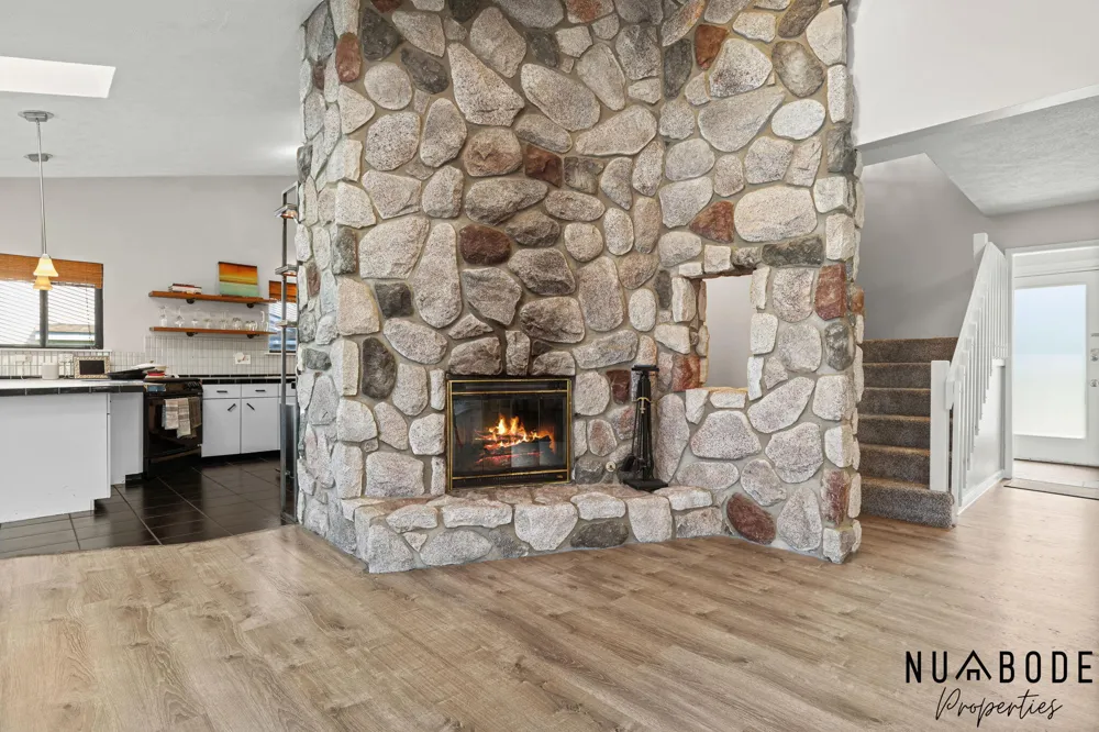 3037 Bluewater Lane SW Grandville, MI 49418