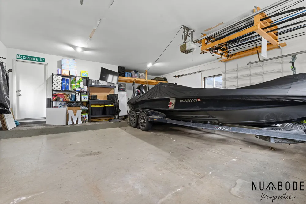 3037 Bluewater Lane SW Grandville, MI 49418