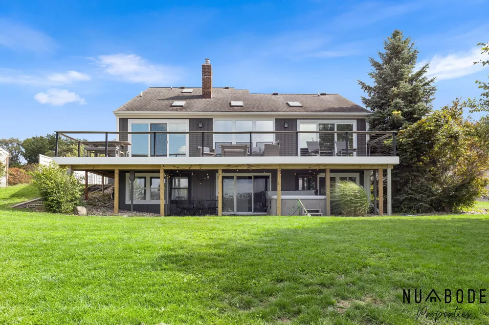 3037 Bluewater Lane SW Grandville, MI 49418