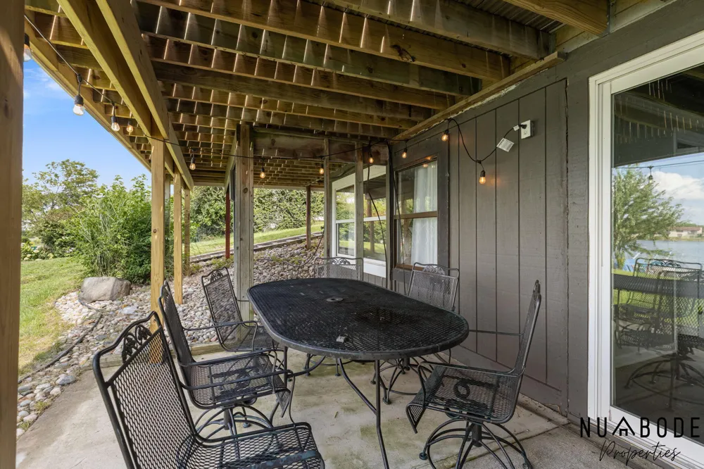 3037 Bluewater Lane SW Grandville, MI 49418