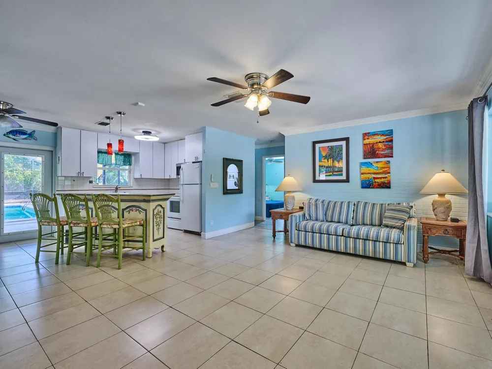 191 SE 27TH AVENUE Boynton Beach, FL 33435