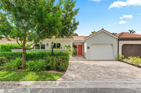 1476 VIA DEL SOL