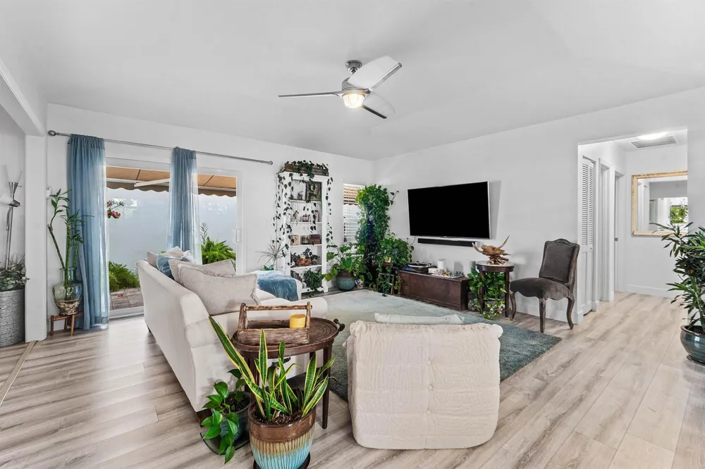 1476 VIA DEL SOL Jupiter, FL 33477