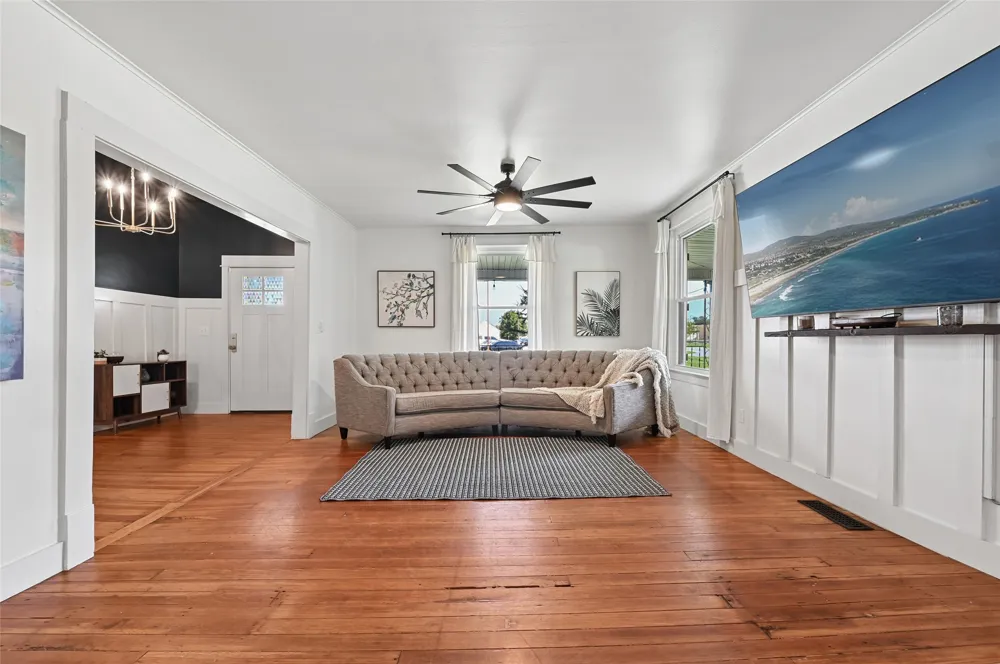 8 W 5th Street Bixby, OK 74008