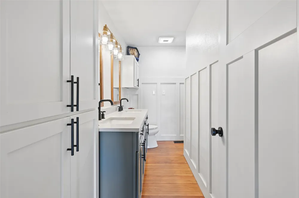 8 W 5th Street Bixby, OK 74008