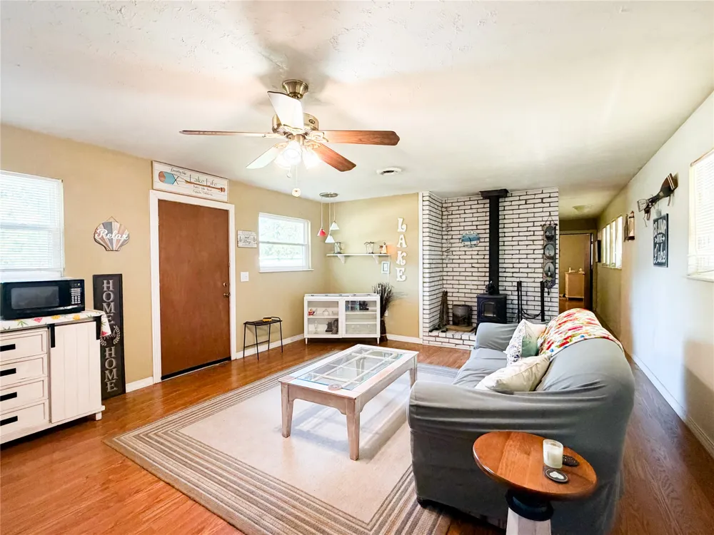 116983 S 4205 ROAD Eufaula, OK 74432