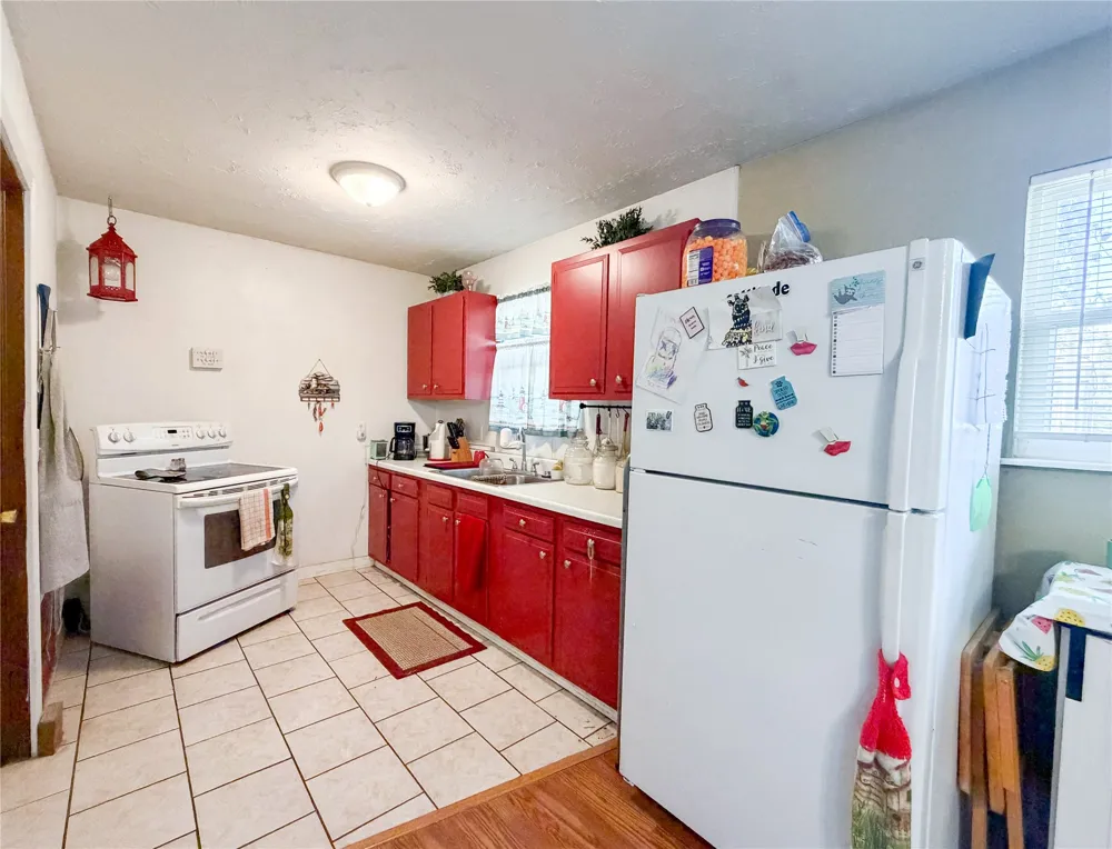 116983 S 4205 ROAD Eufaula, OK 74432