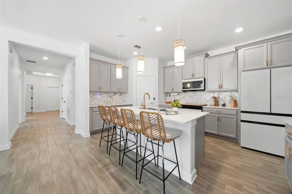 11006 ROBERT FROST DRIVE Winter Garden, FL 34787