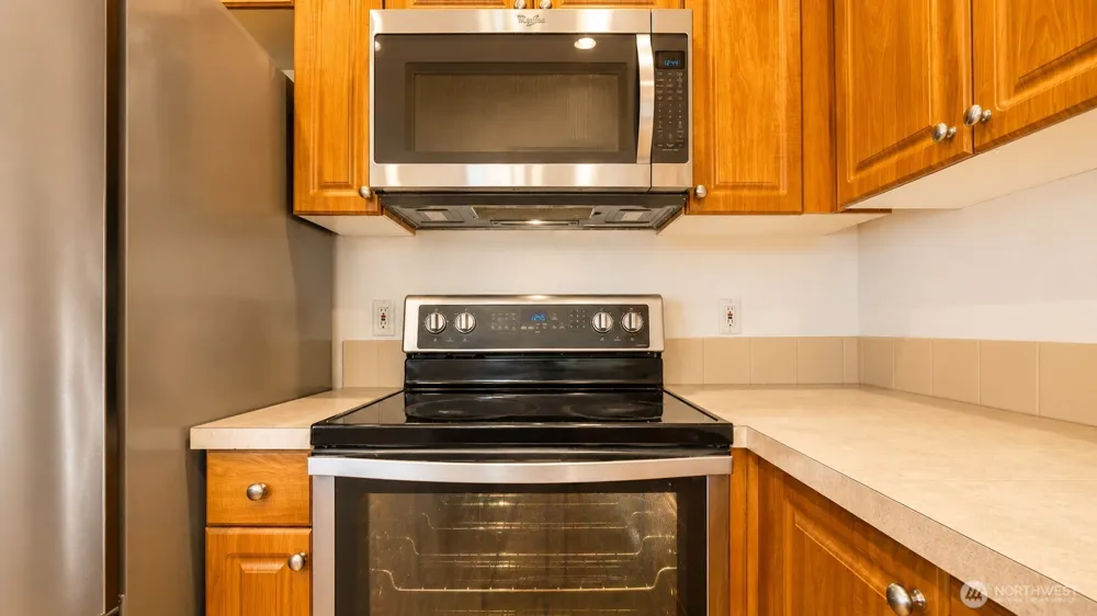 13000 Admiralty Way #C205 Everett, WA 98204