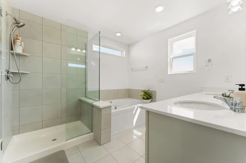 5543 E Spaniel Drive Pittsfield Charter Township, MI 48108