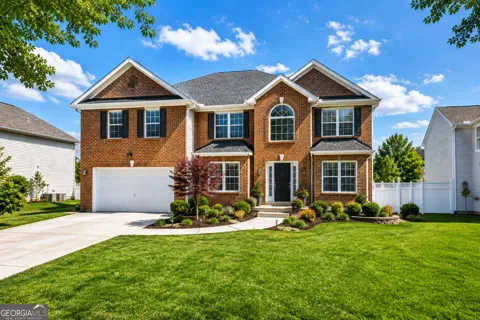 541 Hamlet DR