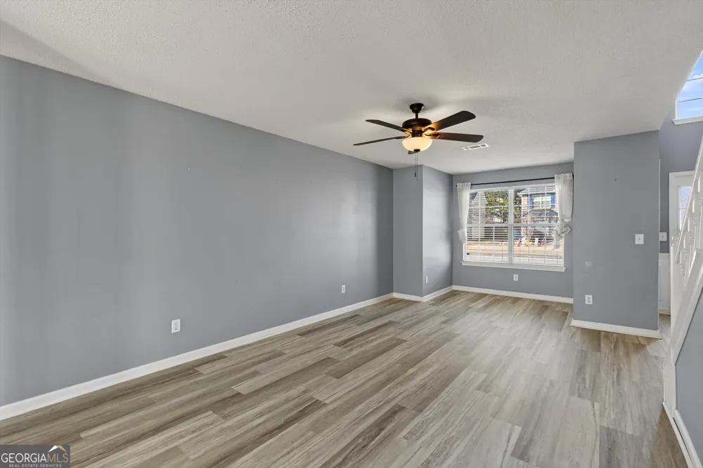 541 Hamlet DR Hampton, GA 30228