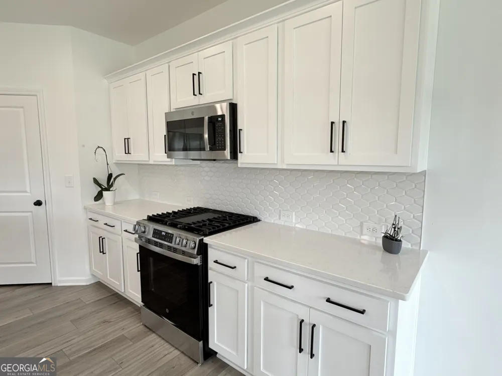 207 Foxhill DR Dawsonville, GA 30534