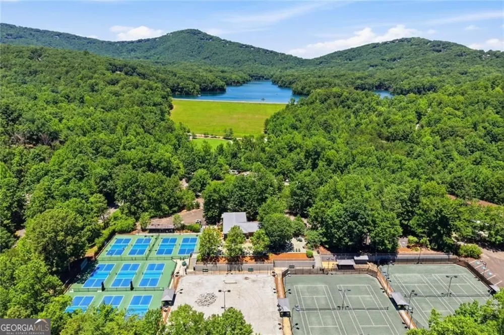 236 Chestnut Rise TRL Jasper, GA 30143