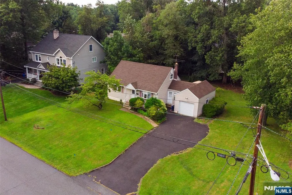 46 Linwood Avenue Midland Park, NJ 07432