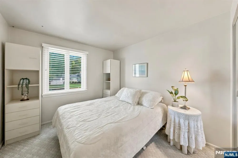 33 Waling Drive Wayne, NJ 07470