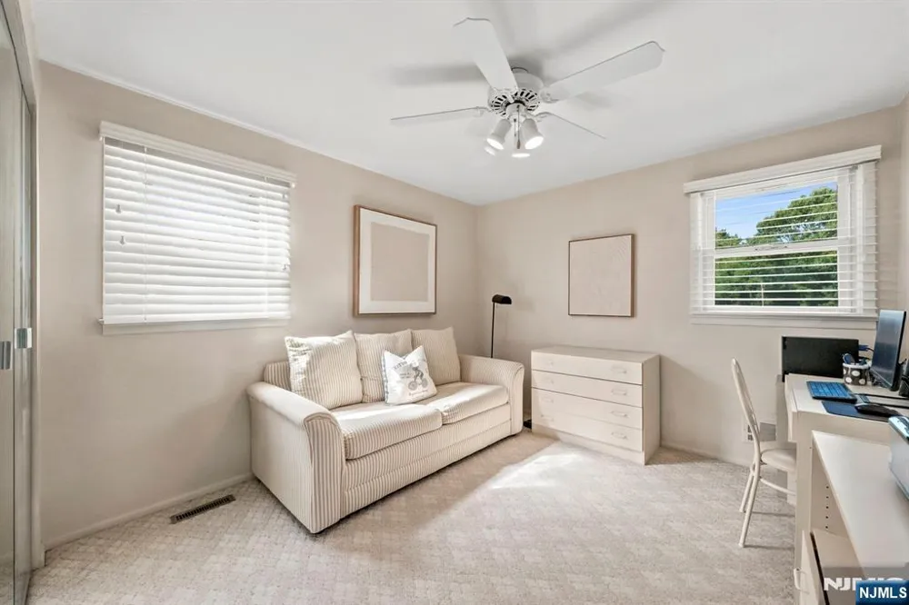 33 Waling Drive Wayne, NJ 07470