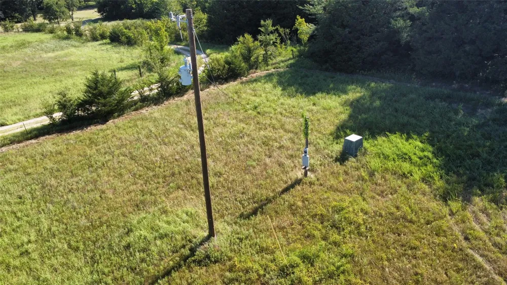 1979 CR  1135 Ravenna, TX 75476