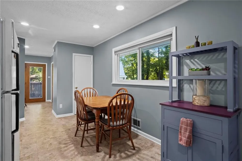 3361 Pawnee Trail SW Marietta, GA 30060